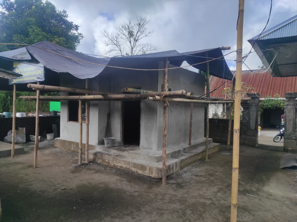 Proses Rehabilitasi RTLH, Satgas TMMD Ke-129 Fokus pada Pengacian Rumah Ketut Surija