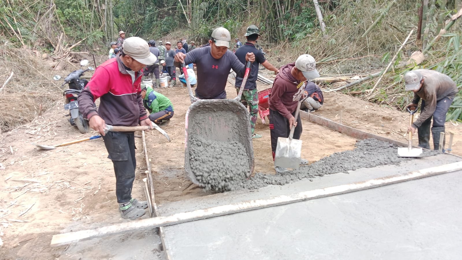 Keberhasilan TMMD Ke-129 Kodim 1626/Bangli Berasal dari Semangat Kerjasama