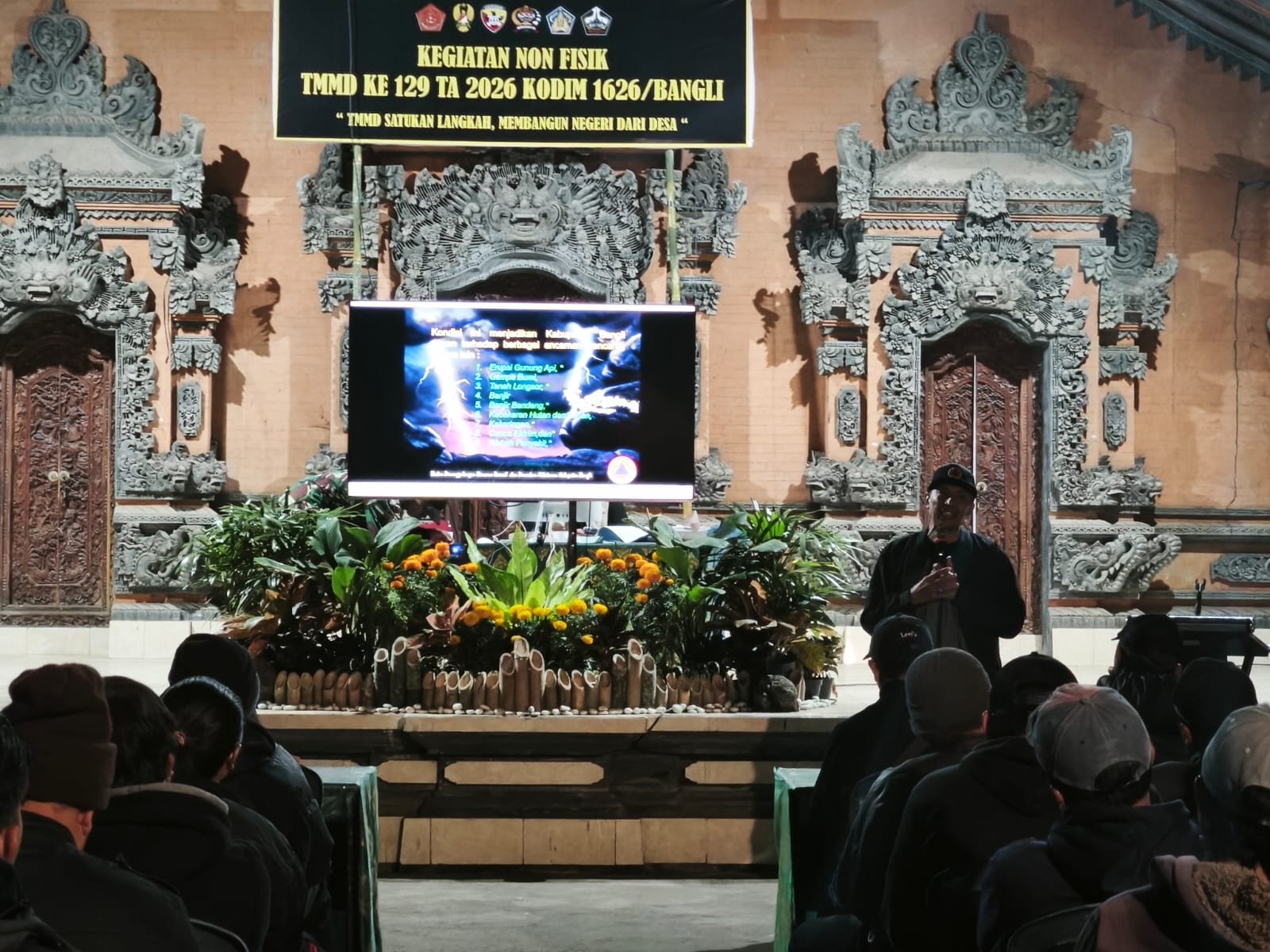 Pendidikan Mitigasi Bencana dalam TMMD Ke-129 Kodim 1626/Bangli untuk Warga Sekardadi
