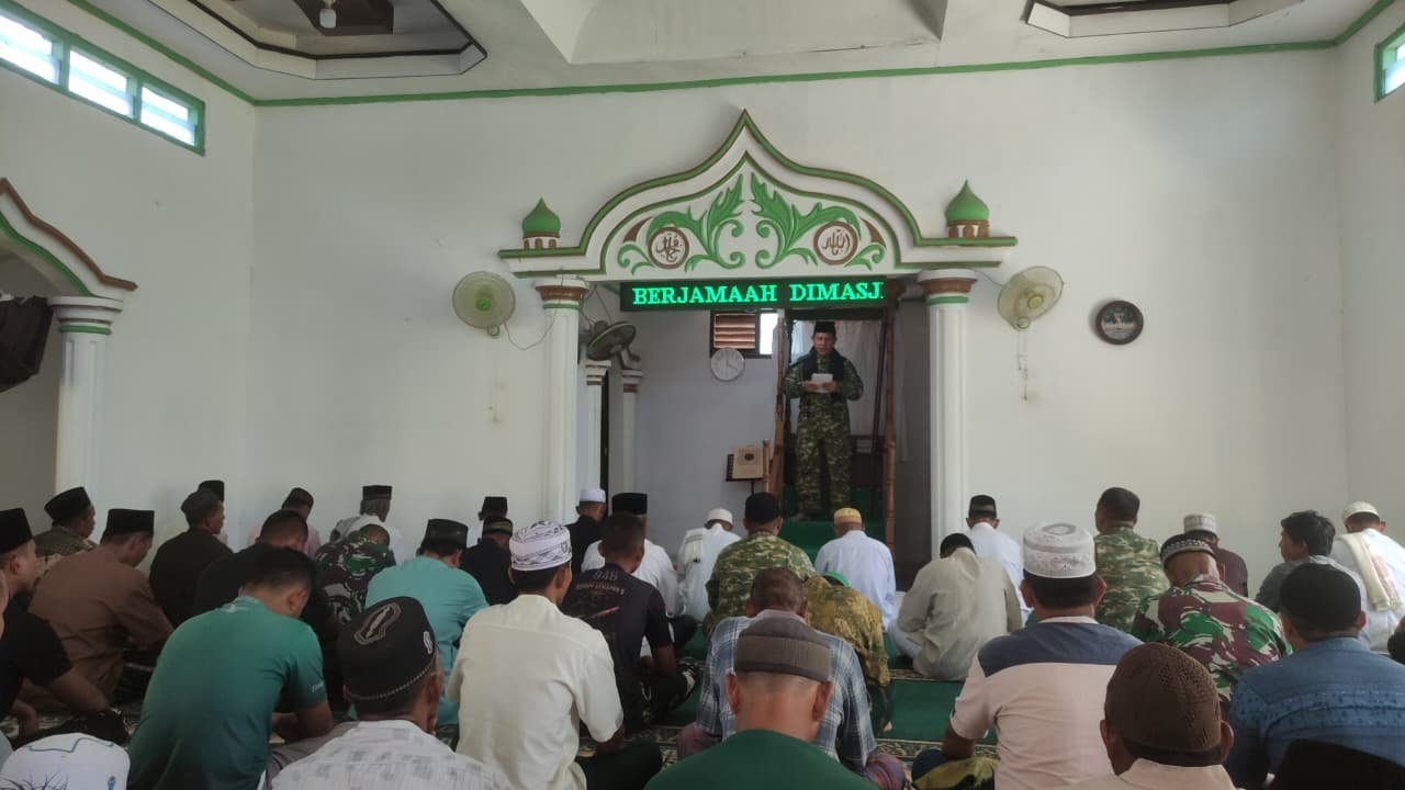 Satgas TMMD 129 Kodim 0413/Bangka Laksanakan Khotbah Jumat di Masjid Al Mukminin